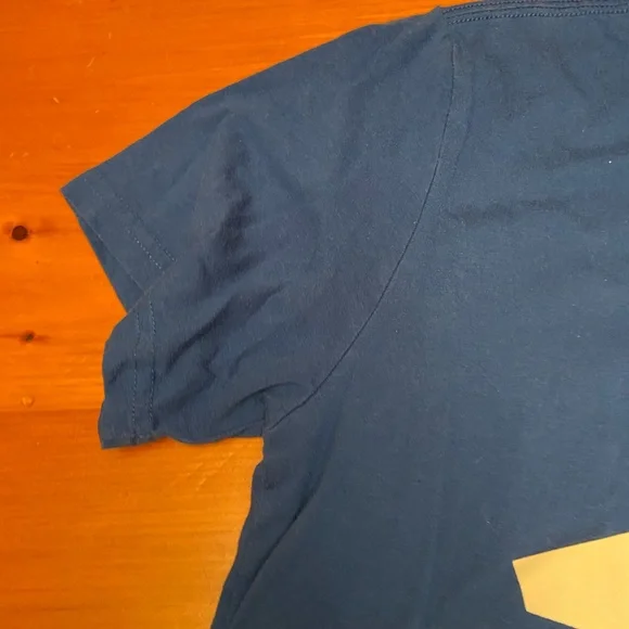 Adidas tee - Picture 3 of 3